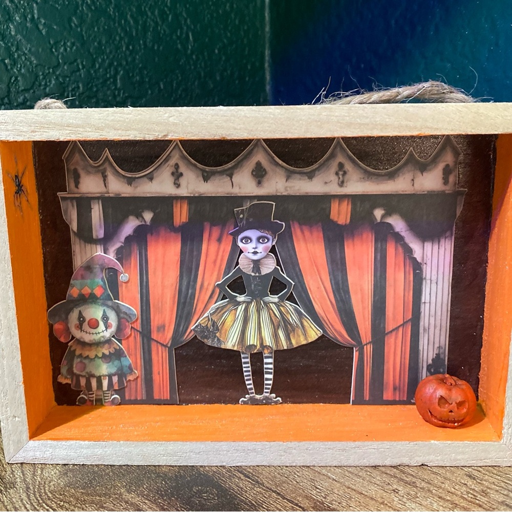 Halloween Shadow Box with Clown and Pumpkin